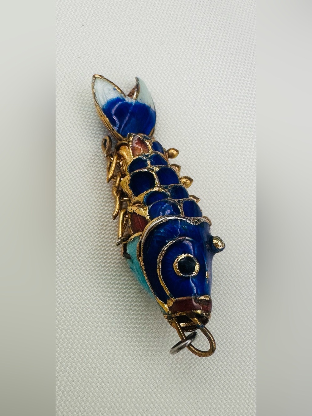 Beautiful Vintage Chinese Export Cloisonné Articulated Fish Pendant / Charm 🐟✨